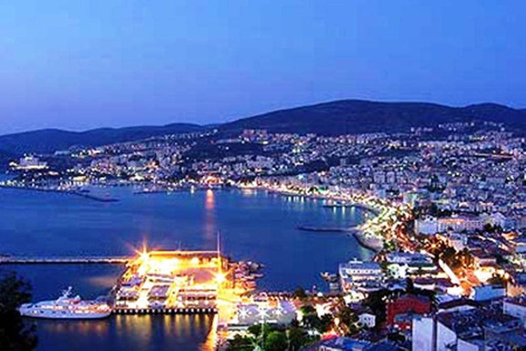 Hotel Golden Gate Kuşadası Exterior photo