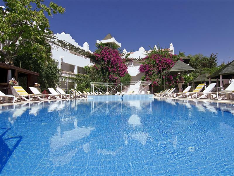 Hotel Golden Gate Kuşadası Exterior photo